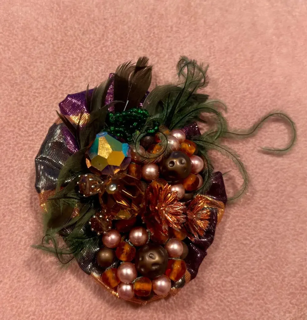 Vintage Mixed Media Brooch Pearls Feathers 3.5